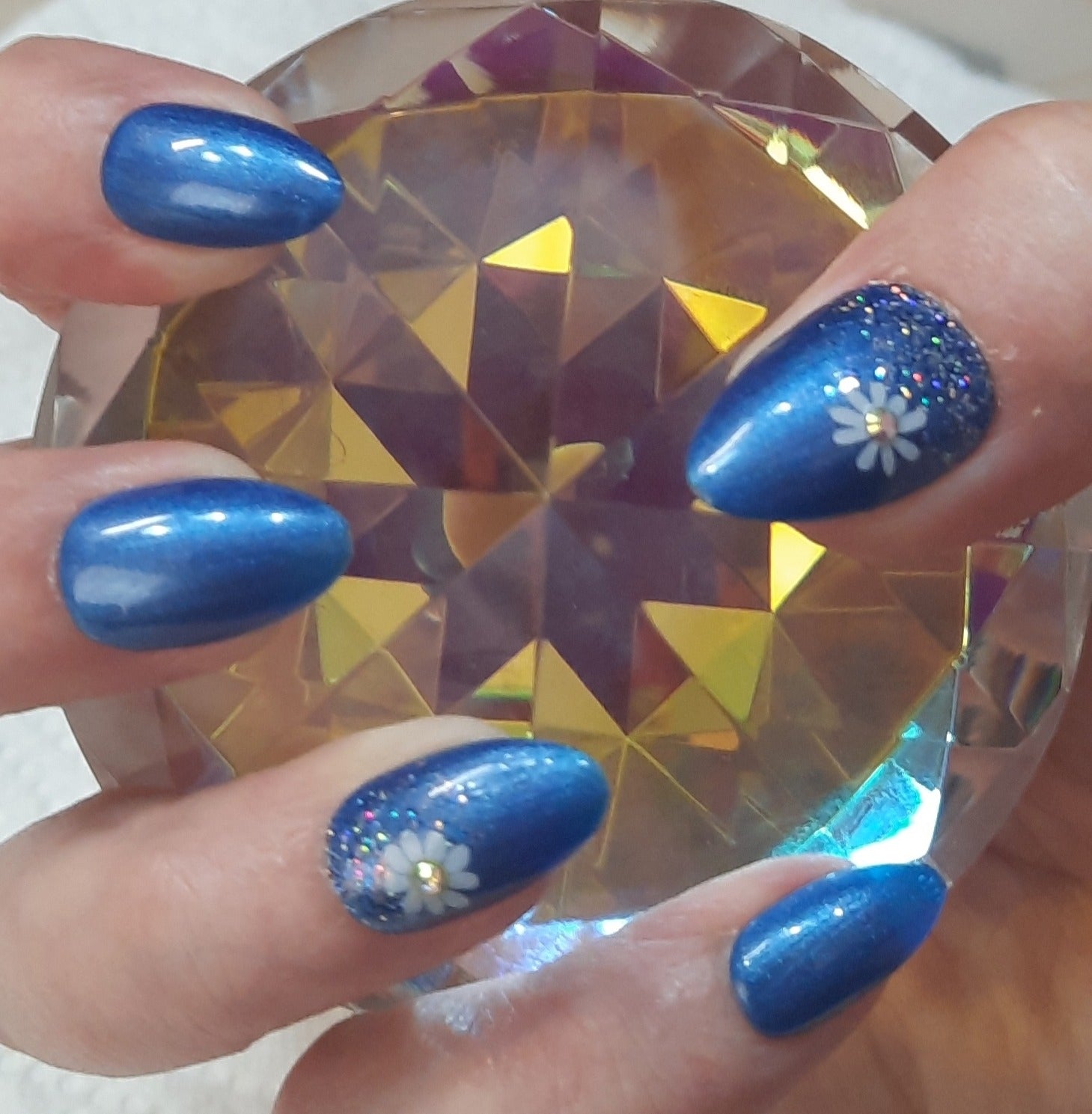 Designer Gel Press on Nails (24-26 Nails with Full Preparation Kit, Glue and Tabs)