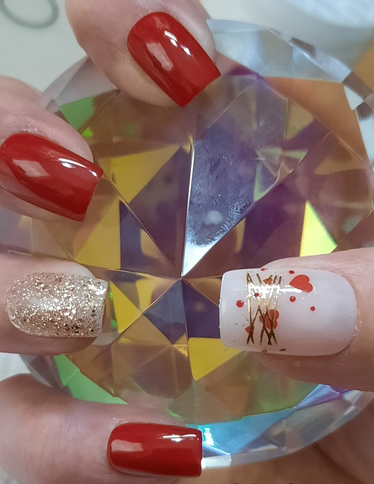 Designer Gel Press on Nails (24-26 Nails with Full Preparation Kit, Glue and Tabs)