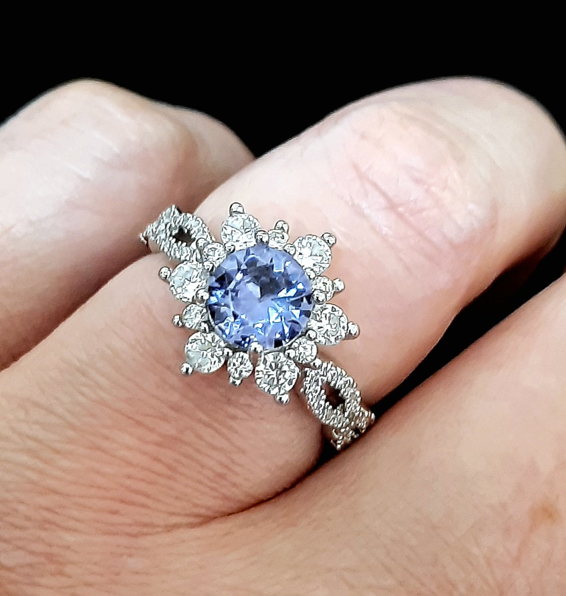 Rings 925 Silver Snowflake Sea Blue and White Zirconia's in a Beautiful Setting