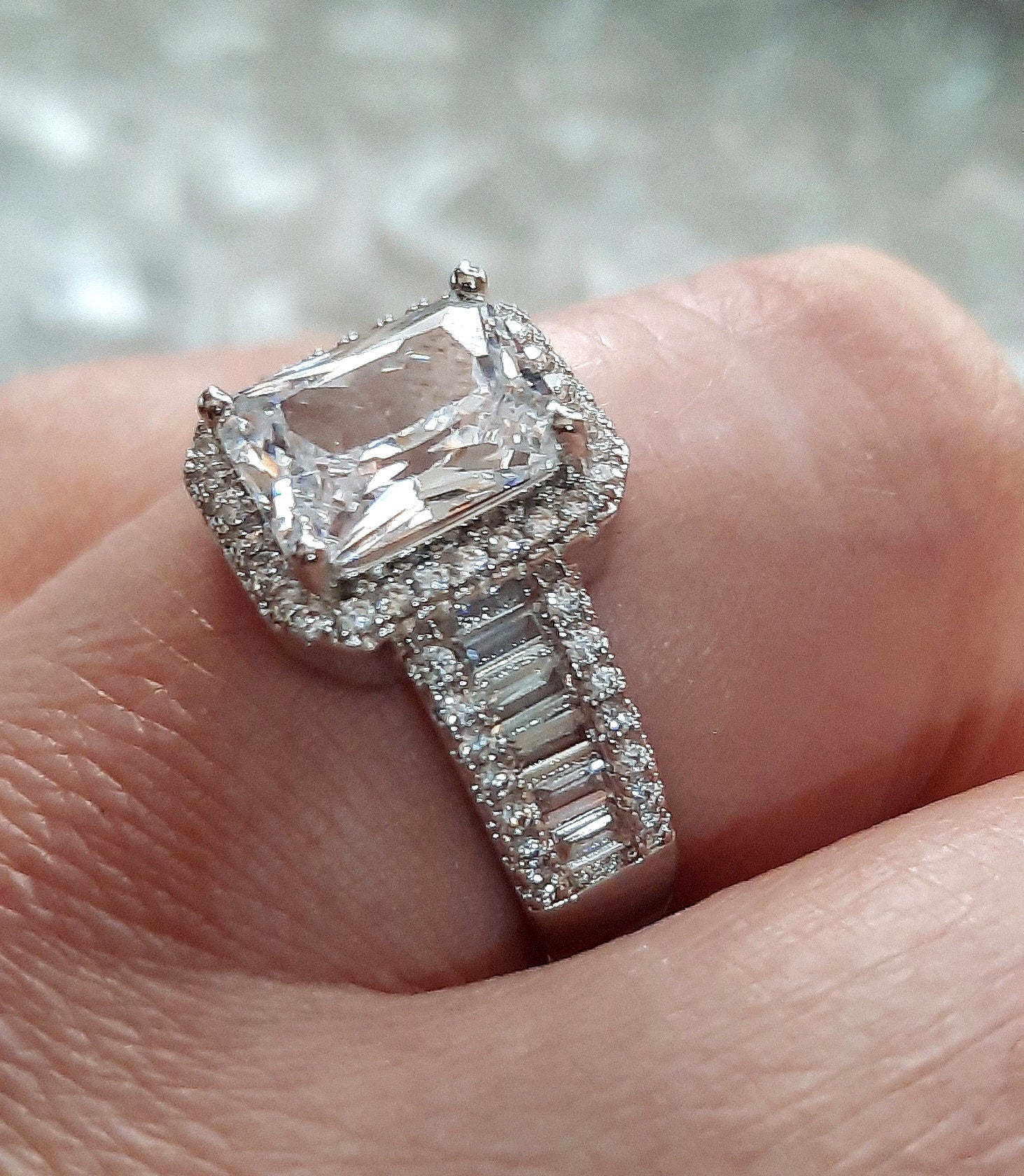 Rings 925 Sterling Silver Rectangle Moissanites Stone and Zirconia's setting