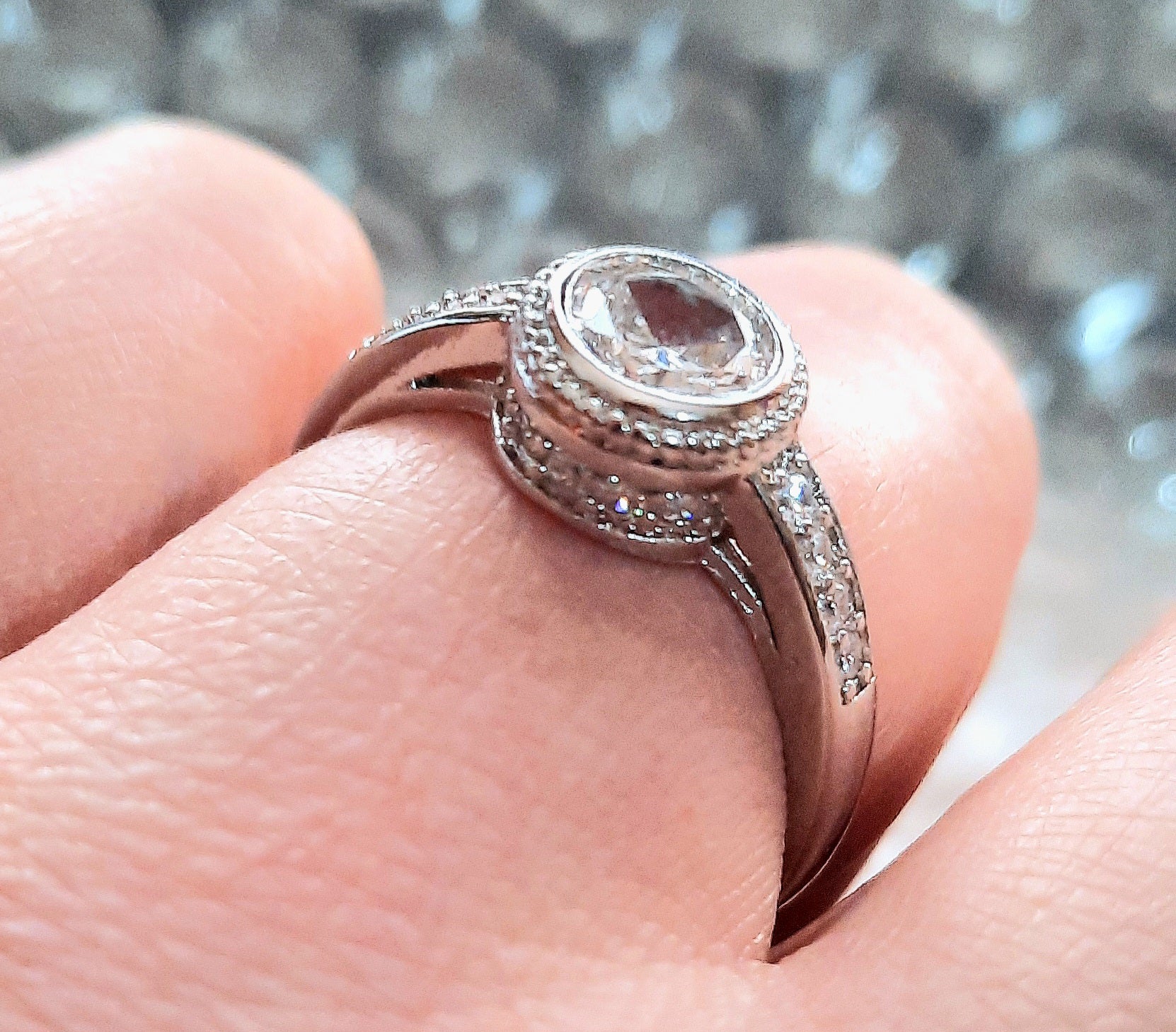 Rings 925 Silver Round Cut Moissanite with all around Zirconia's (7 M/N and 8 O/P)