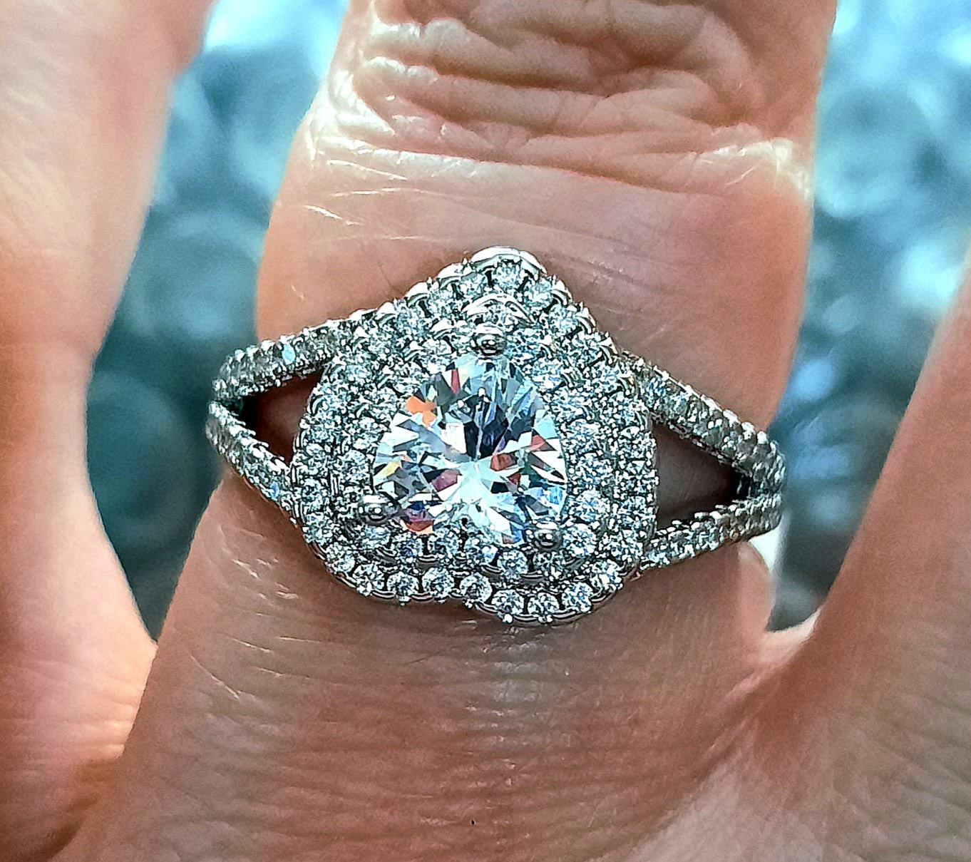 Rings 925 Sterling Silver Heart Shape Moissanite Ring (8 O/P) with Adjuster to size 7