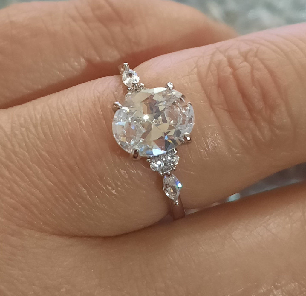 Rings 925 Silver Oval Cut Zirconia's With or Without Filigree Details