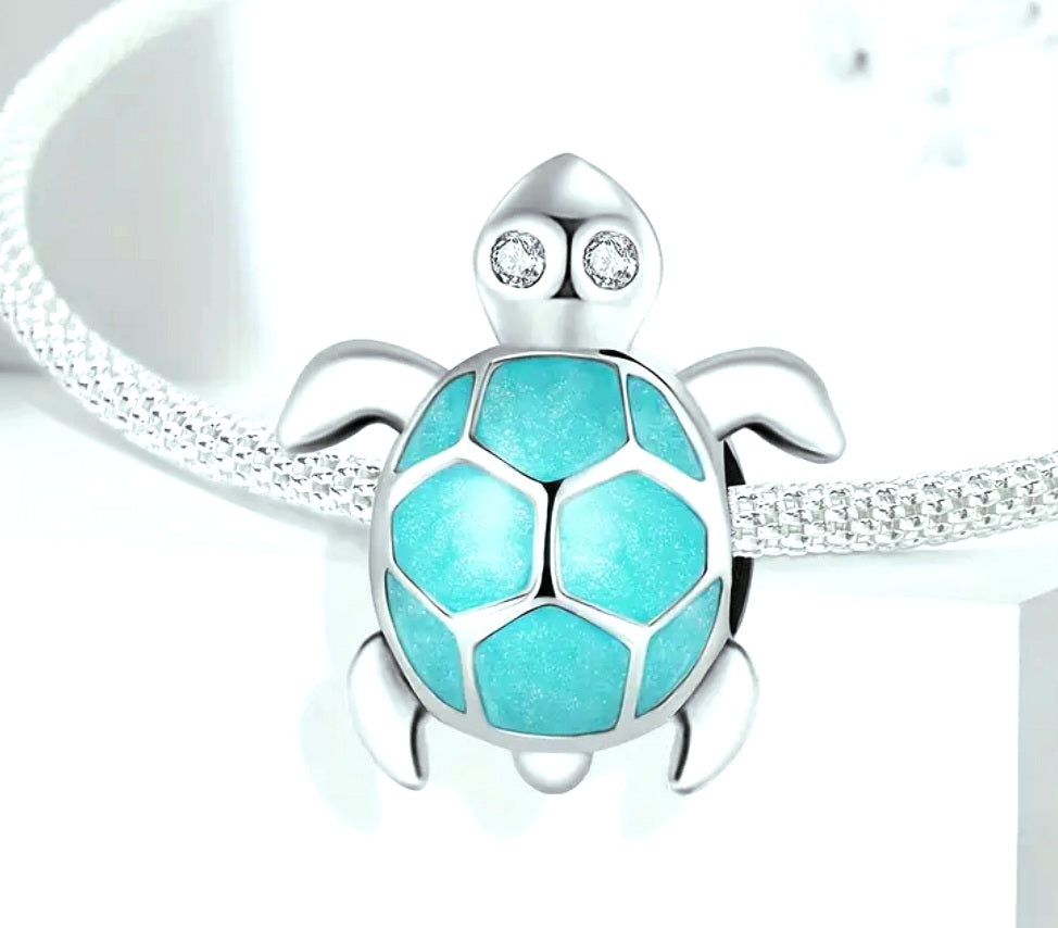 Charms 925 Sterling Silver Turtle that Glows in the Dark With Zirconia Eyes