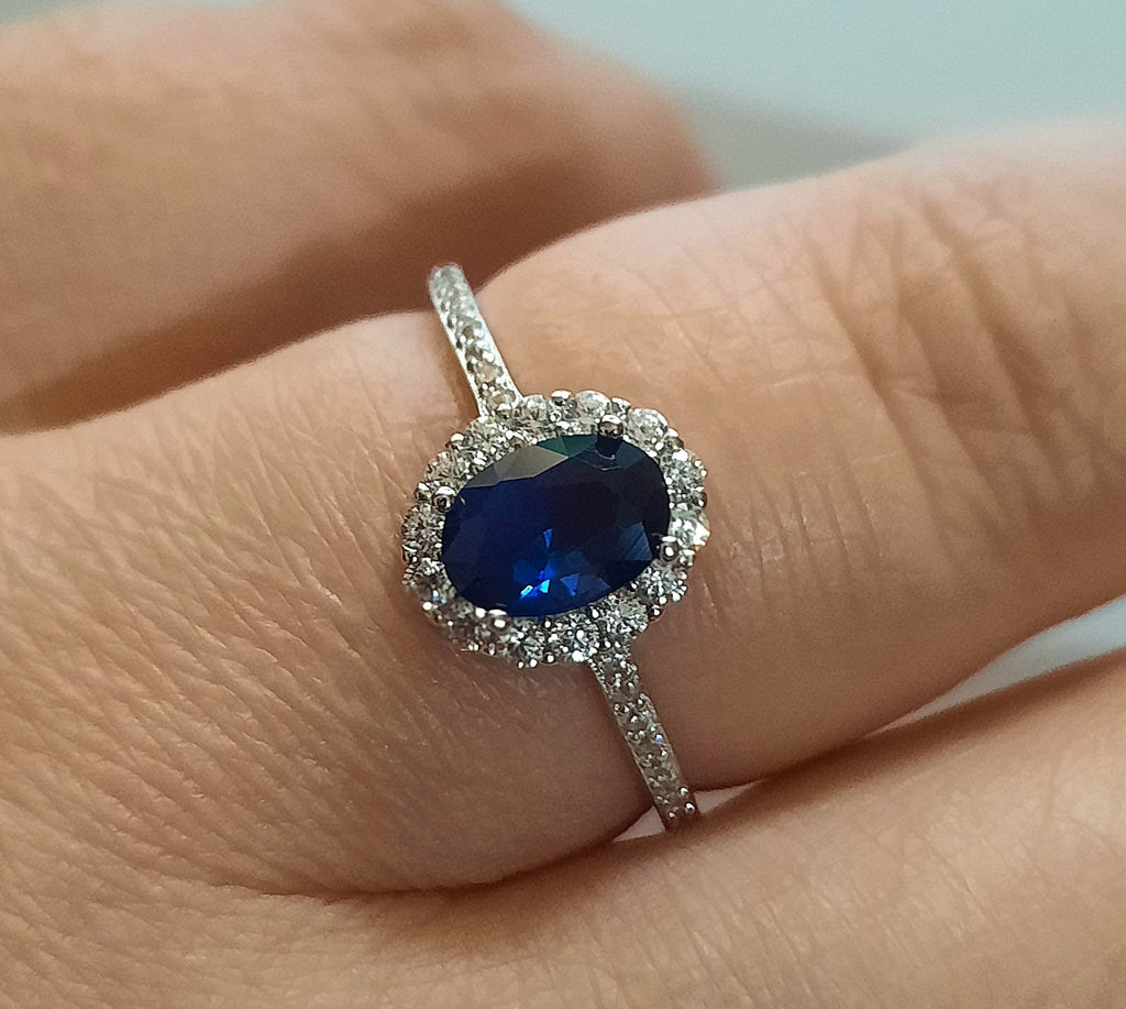 Rings 925 Sterling Silver Small Cut Princess Style Sapphire Zirconia Stone