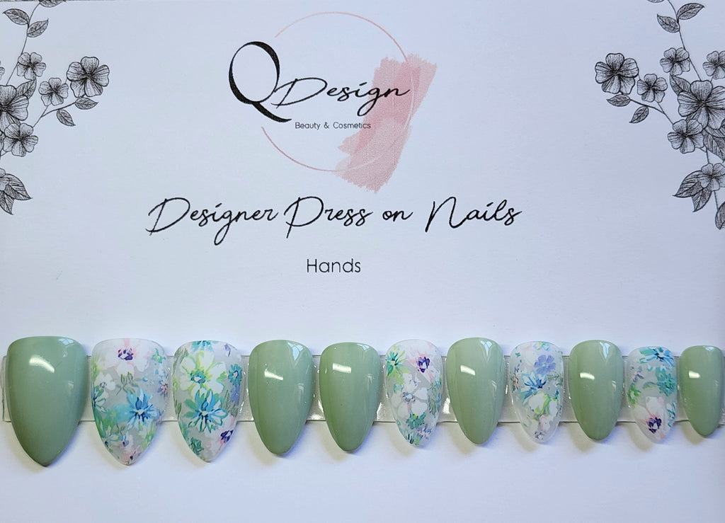 Designer Gel Press on Nails (24-26 Nails with Full Preparation Kit, Glue and Tabs)