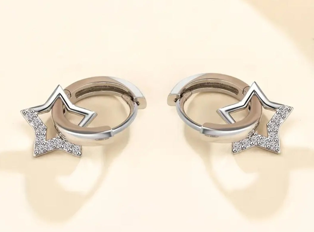 Earrings 925 Silver Sparkle Star Dangling Huggies