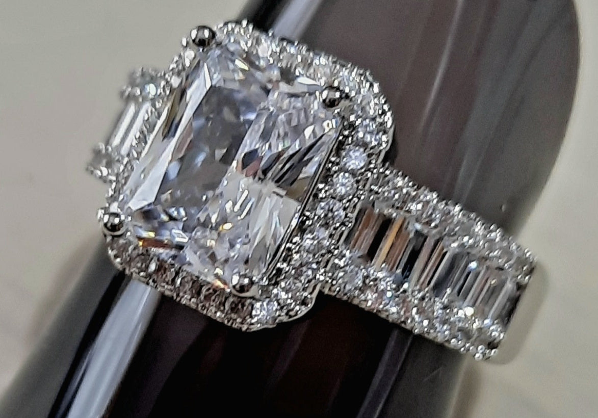 Rings 925 Sterling Silver Rectangle Moissanites Stone and Zirconia's setting