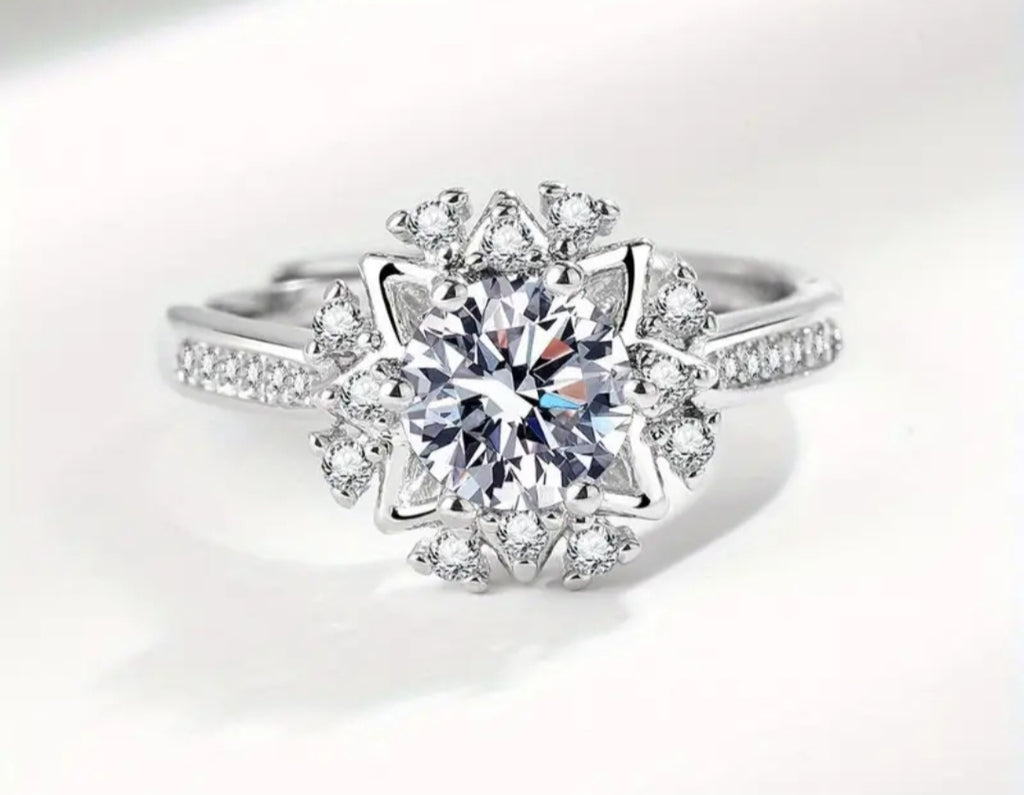 Rings 925 Silver Adjustable Star Flower Snowflake Cut Setting with Zirconia's