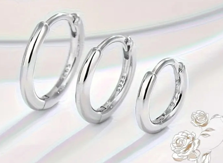 Earrings 925 Silver 3 Sets Huggie Hoops in different sizes (one set available)