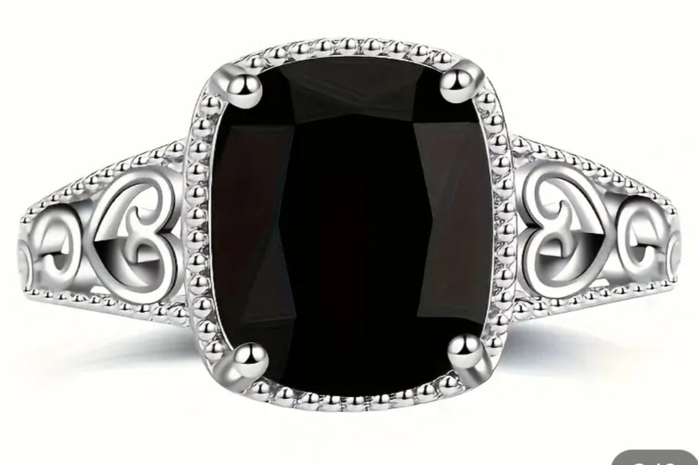 Rings Beautiful Rectangle Black Onyx Zirconia with Beautiful Filigree. 925 Silver Ring